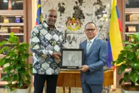 Ramanan receives courtesy visit from Indonesian minister to discuss worker protection