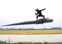 China inventor creates sword-shaped aerial vehicle, bringing flying sword in fantasy novels to life