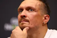 Boxing-Usyk weighs in at his heaviest for Verhoeven fight at the Pyramids