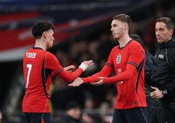 Soccer-England leave Foden and Palmer out of World Cup squad