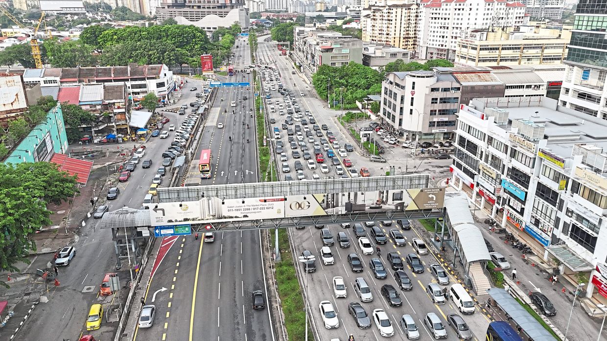 Residents hope the upcoming Selangor Mobility Master Plan will considerably improve local walking and cycling infrastructure.