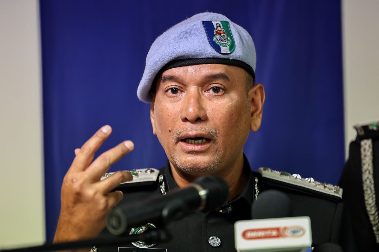 Johor Immigration said this unconventional tactic was introduced after they learned that a network of internal personnel who lacked integrity was being used by such syndicates.