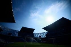 Soccer-FIFA orders partial stadium closure for Mexico's friendly against Ghana