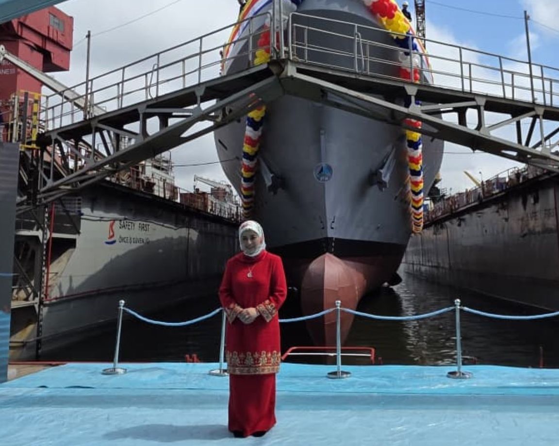 Queen launches Navy’s littoral mission ship batch 2, Tunku Laksamana Abdul ...
