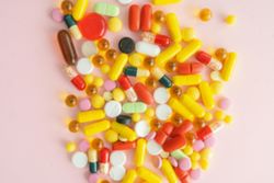 QuickCheck: Does taking vitamins daily make you healthier?