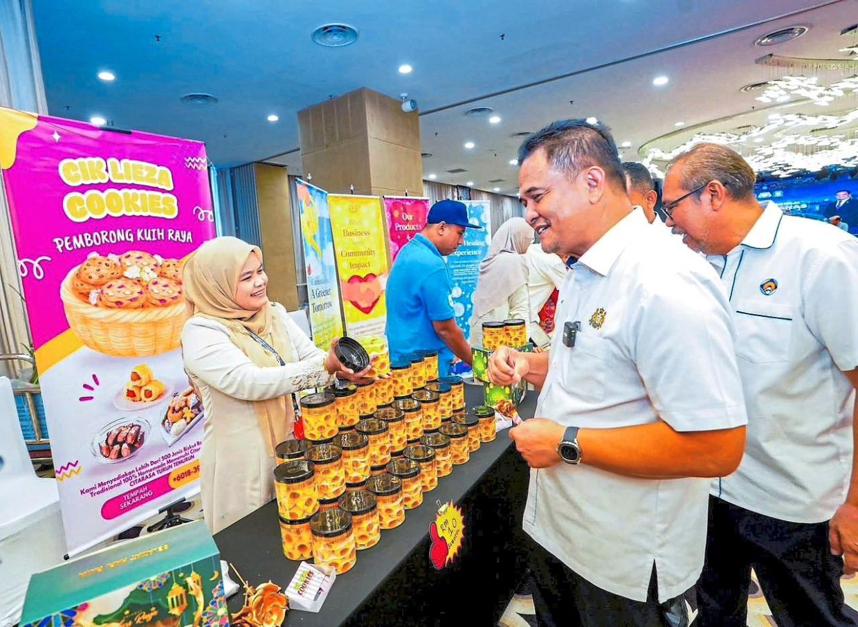 Datuk Zahari Sarip said Johor remained the backbone of the national pineapple sector, driven by growers, marketers, processors and craft entrepreneurs.