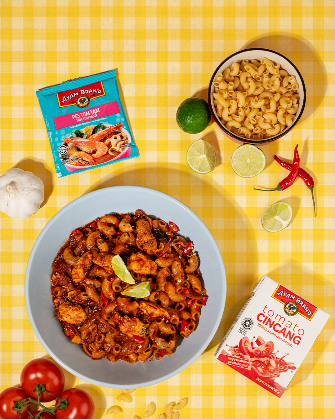 Ayam Brand’s cooking pastes make for a great, versatile addition to any kitchen, letting you put a fresh spin on any kitchen recipe