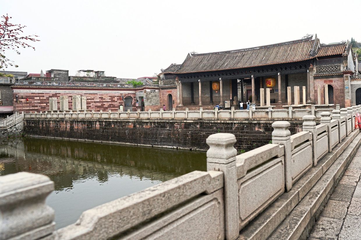 Eat your way through the little towns and villages of Guangdong, China