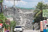 Over 20 trapped in collapsed building