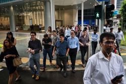 Use Singlish at work? ‘Can lah,’ say more people in Singapore, according to study