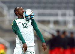 Soccer-Passport theft delays Abdulhamid as Saudis head to U.S