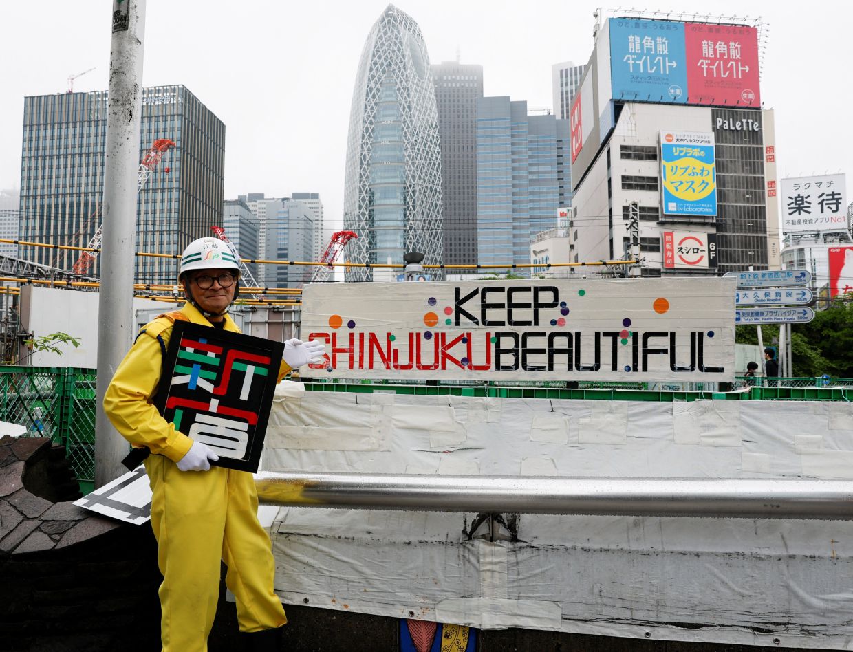 Shuetsu Sato found his hidden passion when he was asked in 2004 to help travellers navigate the crowded, labyrinthine Shinjuku station as it underwent renovations. Photo: Reuters 