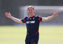 Soccer-From 'Glasner Out' to glory? Palace boss eyes fairytale farewell
