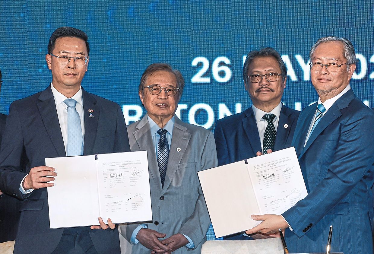 Abang Jo: Sarawak's petroleum revenue set to grow