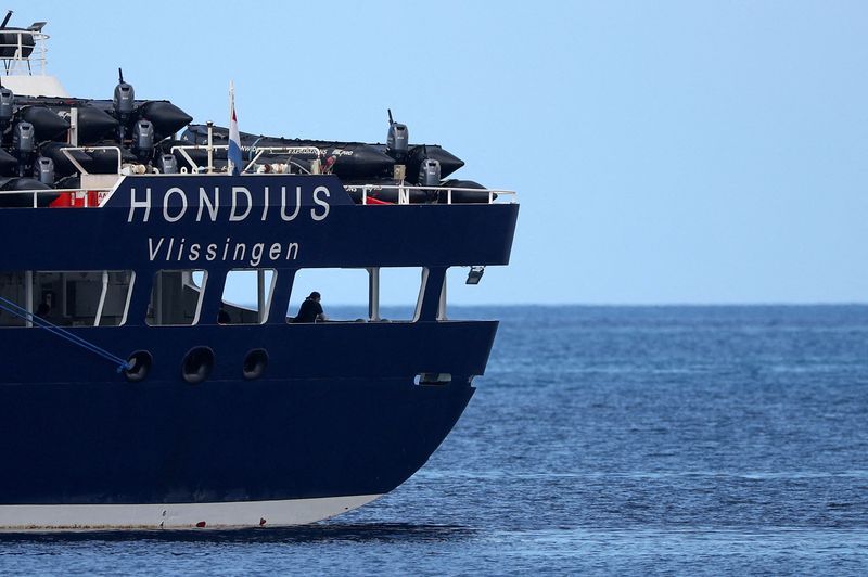 Hantavirus cases from cruise outbreak rise to 13 following new case in Spain, WHO says