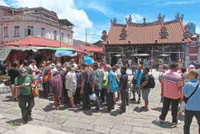 Free meals creating waste problems