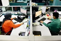 High-tech skills a buffer from cuts