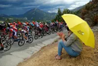 Cycling-Britain seeks 9,000 volunteers for 2027 Tour de France Grand Departs