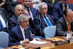 Pakistan warns against prolonging conflict in Middle East
