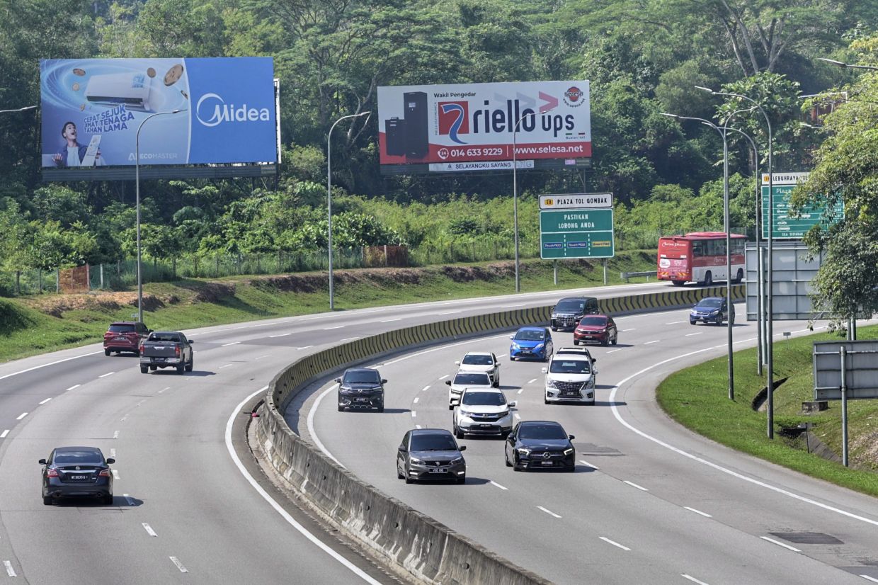 Traffic flow on major highways nationwide remained smooth and under control as of Thursday (May 28) afternoon.