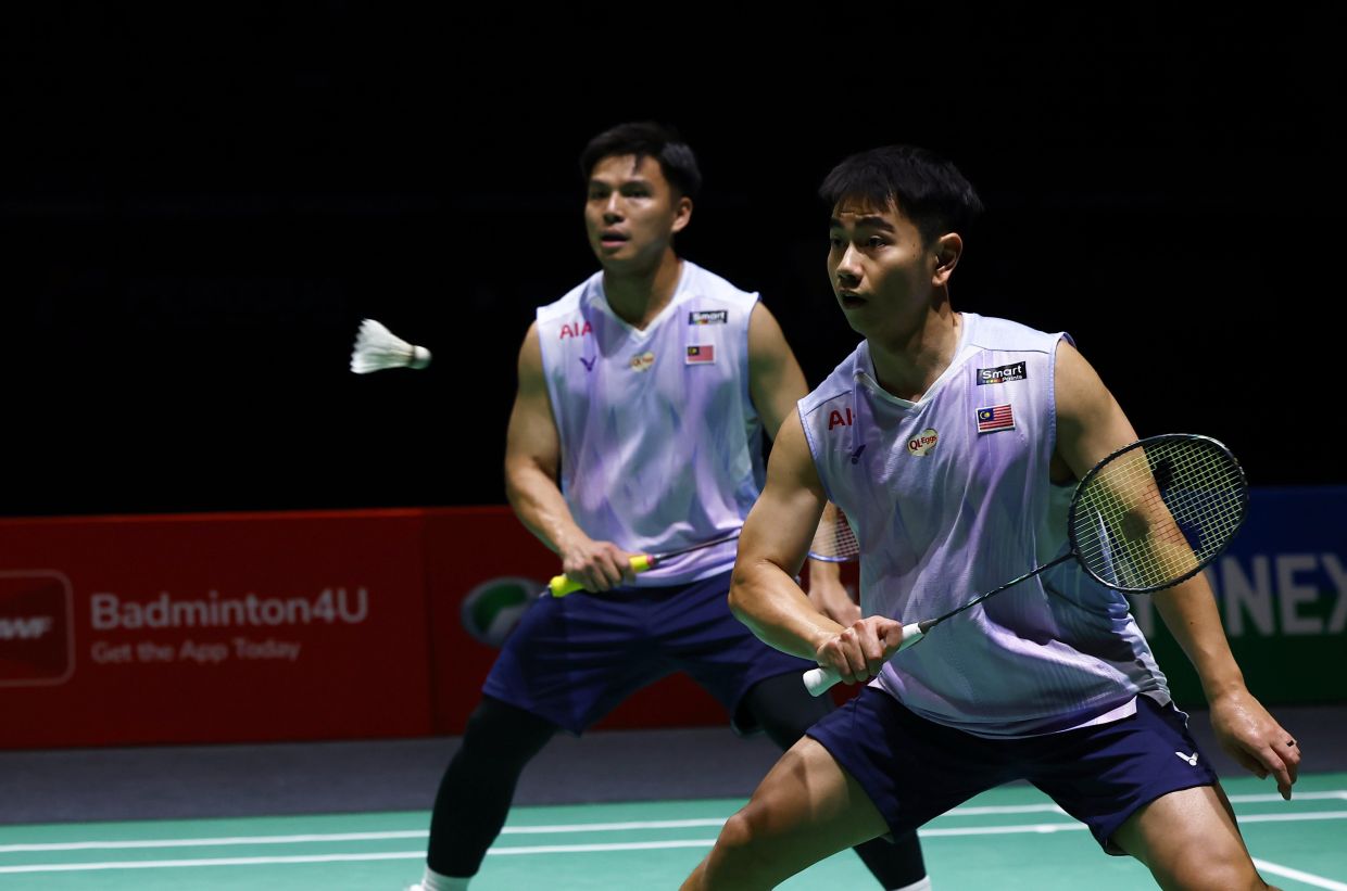 Sze Fei-Izzuddin took their fourth straight win against their compatriots, but Arif-Roy King did not make it easy for the Malaysian Masters runners-up.