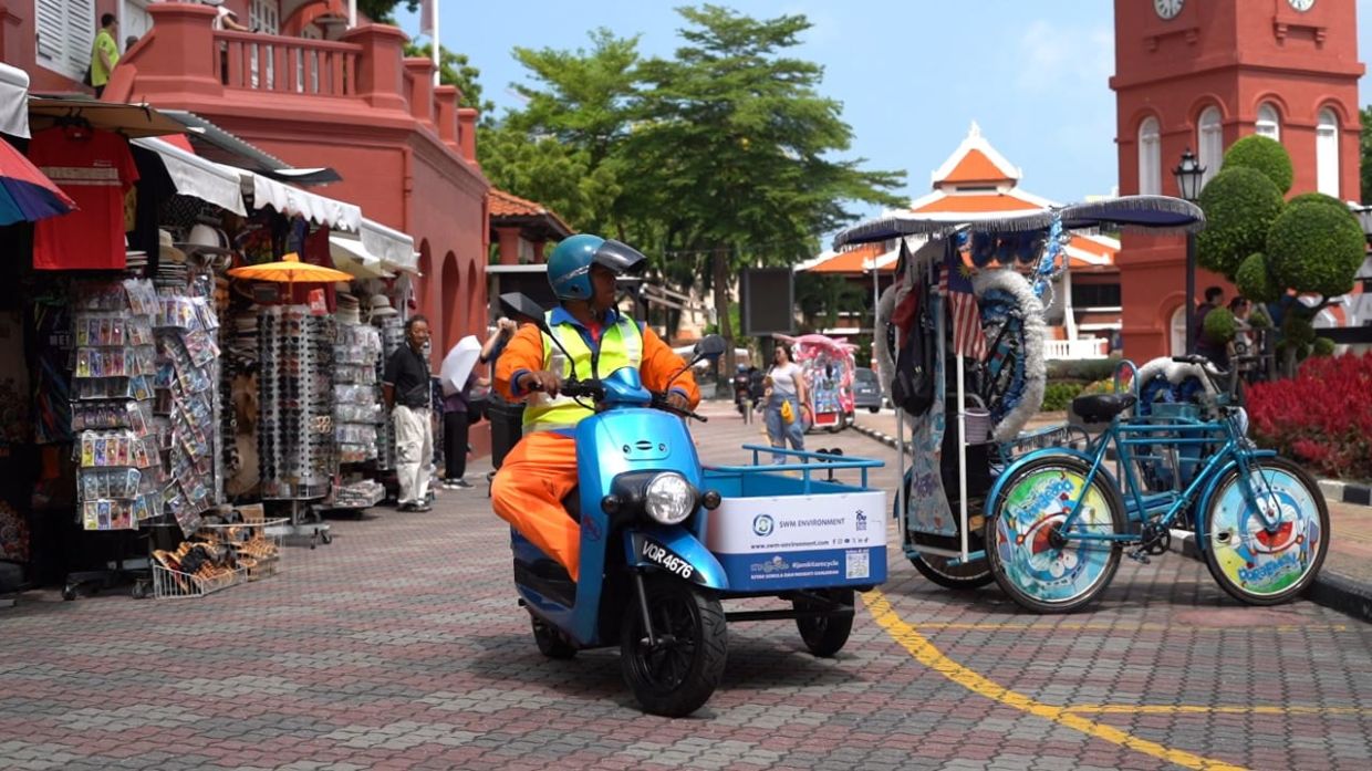 Electric motorcycles with sidecars deployed in Melaka to support waste collection, public cleaning
