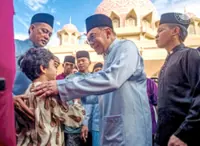 Rulers and leaders join the people in marking Aidiladha