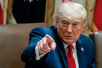Trump says he can outwait Iran, dismisses midterm election pressure