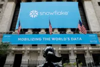 Snowflake signs $6 billion deal with AWS tied to AI infrastructure