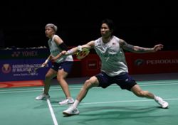 Tang Jie-Ee Wei avenge April upset by S. Korean pair, cruise into S'pore Open quarters