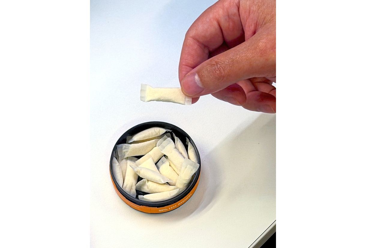 Experts cautioned that the tobacco-free, smokeless products which contain nicotine and flavourings can be a health hazard.
