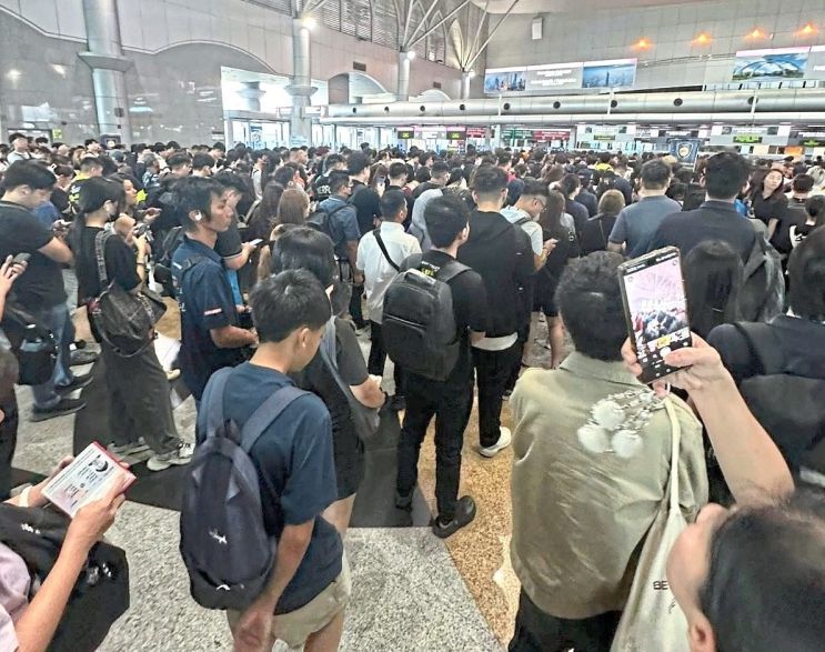 It was the second major crash in just over a month. A similar incident left thousands stranded for about two hours on April 23.