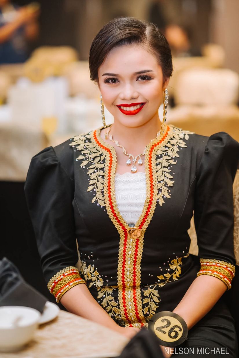 19-year-old Amber Weysha Walter John is representing Putatan. 