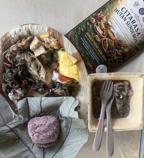 A sampling of three local dishes.