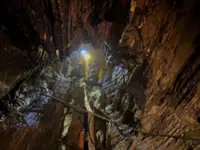 Laos cave rescue hindered by zero visibility and narrow shafts