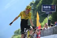 Cycling-Kuss wins Giro stage 19 to complete Grand Tour trilogy, Vingegaard retains lead
