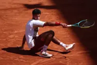 Tennis-Vallejo fined for sexist remarks about female referee at French Open