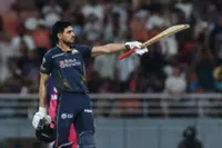 Cricket-Gill ton steers Gujarat past Rajasthan into IPL final