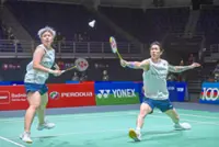 Cruel twist for Ee Wei as knee pain forces her out of last-eight tie