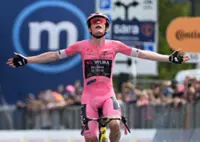 Cycling-Vingegaard clinches solo victory in Giro stage 20 to consolidate overall lead