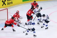 Ice Hockey-Feisty Finland beat Canada to make world championship final