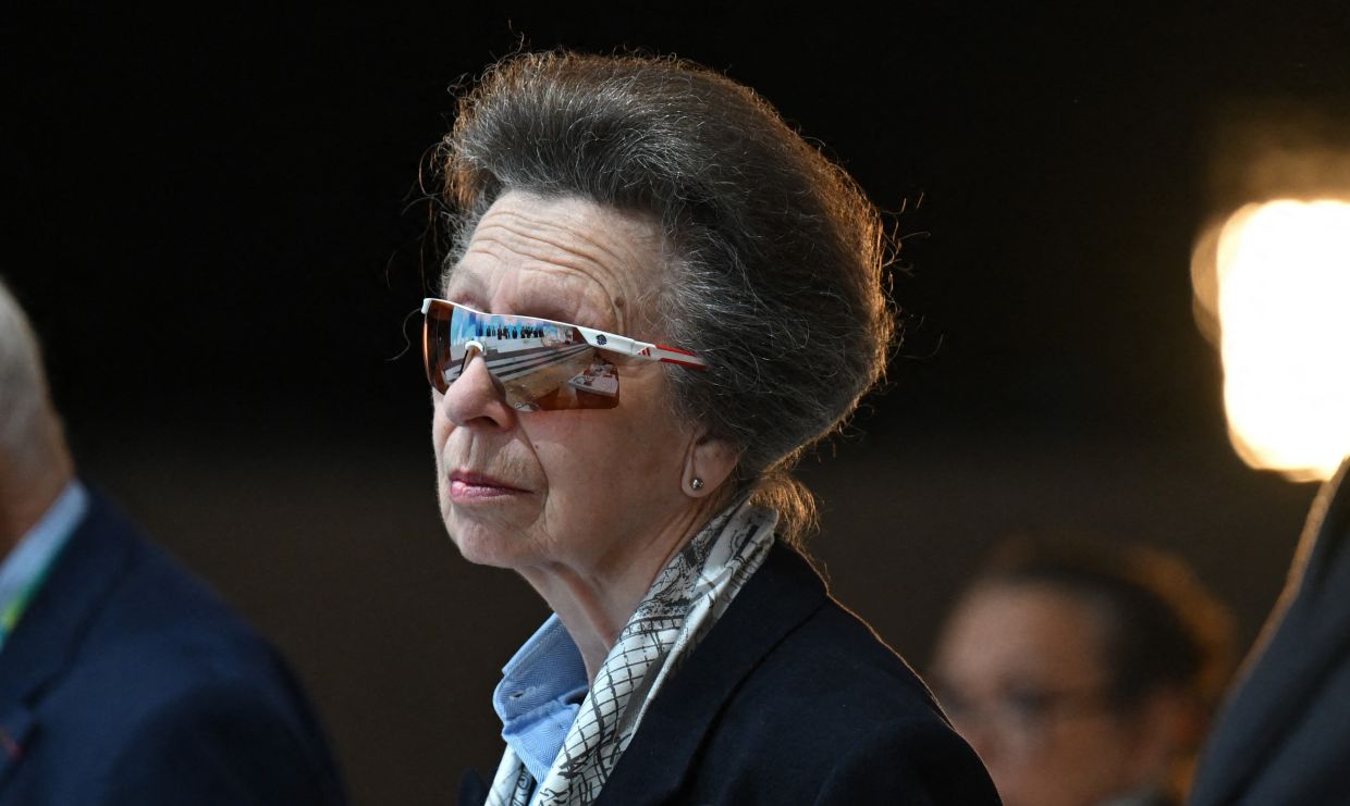 It’s endearing to see a royal like Princess Anne in glasses similar to what you’d see hanging on the rack at a gas station for US$10 (approximately RM40).