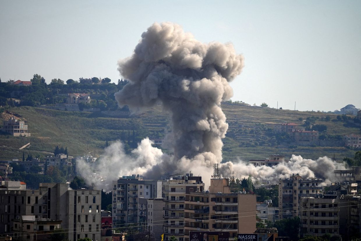 Iran Halts Indirect Contacts with U.S. over Strikes in Lebanon