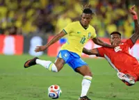 Soccer-Vinicius brings Maracana curtain-raiser to life as Brazil rout Panama 6-2