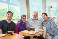 Bridging business and public welfare