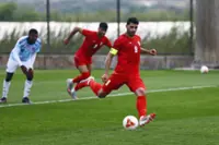 Soccer-Iran drop Azmoun as Taremi leads 26-man World Cup squad in US