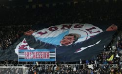Soccer-Former England captain and manager Keegan reveals stage four cancer