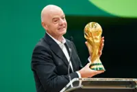 Soccer-Norwegian FA confirms support for ethics complaint against FIFA chief Infantino