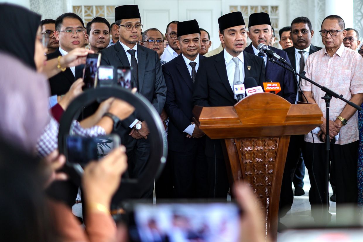 Viral Johor BN candidate list is fake, says Onn Hafiz