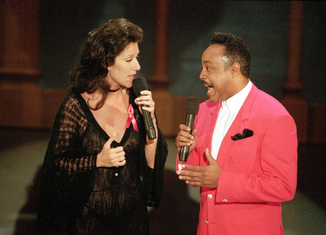 Celine Dion (left) and Peabo Bryson perform the song 'Beauty And The Beast', that won them the Grammy for Best Pop Vocal Performance by a Group or Duo, at the 35th annual Grammy Awards. Photo: AP